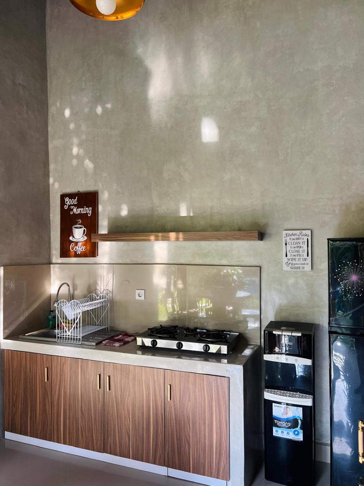 Wiryaroja Guest House チャングー エクステリア 写真